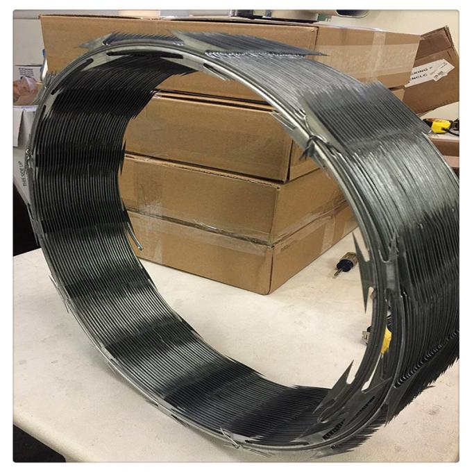 Durable Concertina Cbt 65 Razor Wire Concertina Coils Hot Dipped Galvanized