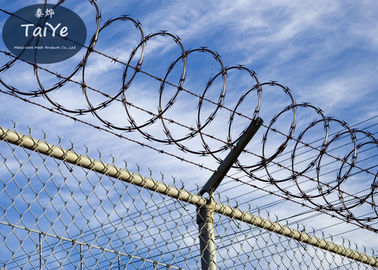 PVC Galvanized Chain Link Fence Barbed Wire Arms For Industry Security