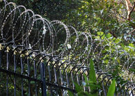 Stainless Steel 304 Concertina Razor Barbed Wire For Highway / Farm / Garden / Fence