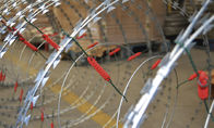 980mm Electrified Razor Barbed Wire , Concertina Wire Wall With Blades Fence