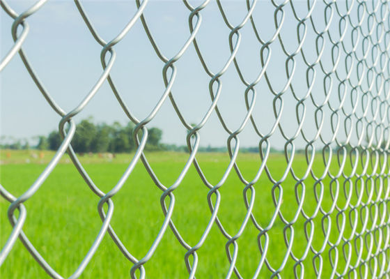 Heavy Duty Galvanised Steel 1.8m X 25m Chain Link Fencing Mesh