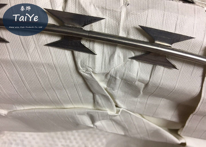 Philippines BTO 22 Razor Wire Hot Dipped Galvanized Combat Razor Tape Wire