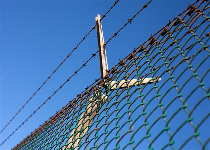 25kg Galvanised Steel 1.6mm Security Barbed Wire And 1.5mm Thick Barbs Ideal