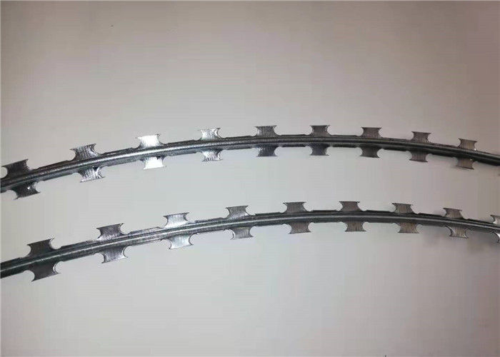 SS 304 316 Stainless Steel Razor Wire Razor Barbed Wire Spiral BTO 10 BTO 12