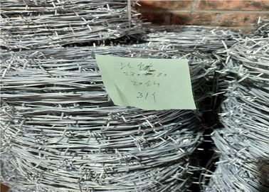 2.3mm * 2.3mm 4 Point Prison Barbed Wire 20kg Per Roll On Pallet Packing