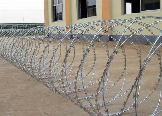 Security NATO Ribbon Barbed Galvanized Razor Wire Concertina Tape